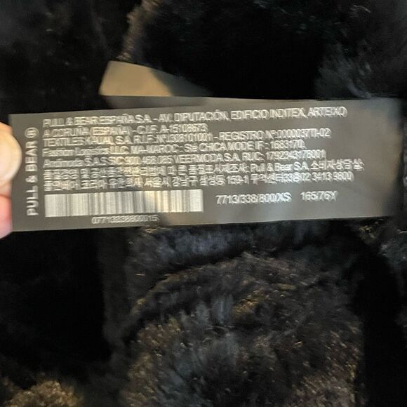 Pull & Bear Double-Faced Vegan Suede Jacket Black Faux Fur Lined Buckle Detail X - Picture 13 of 13